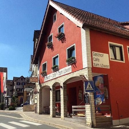 Gasthof Zum Loewen Goessweinstein Exterior foto